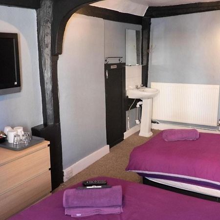 Oyo The Bell Hotel Hoddesdon Eksteriør bilde