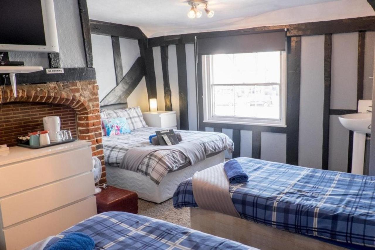Oyo The Bell Hotel Hoddesdon Eksteriør bilde